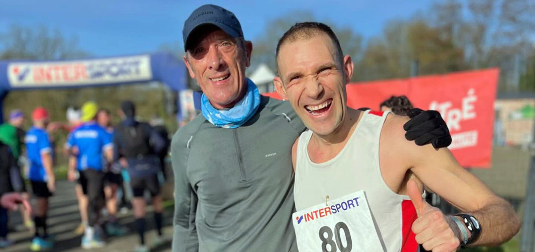 Emmanuel et Denis de l’équipe Agir pour Vitré, ont pris le départ du 14 kms de la course nature Vitré Court