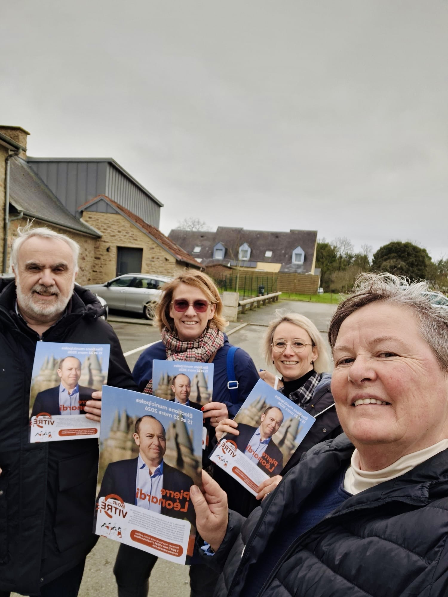 A la rencontre des habitants de Vitré pour présenter notre programme pour les élections municipales de mars 2026. Avec la liste Agir pour Vitré